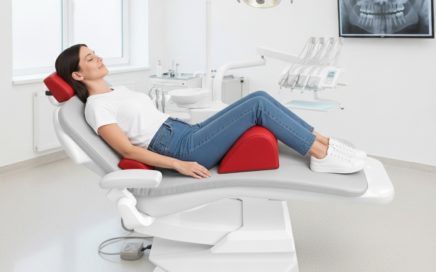 Pozi Posture Dental Chair Headrest and Backrest with 13 colour options. Making patient more comfortable and relaxed.